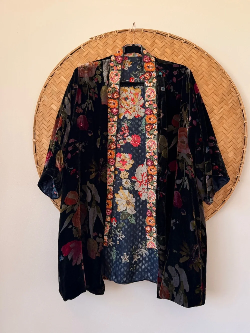 JOHNNY WAS PETITE KEHLANI REVERSIBLE FLORAL VELVET/SILK KIMONO EMBROIDERY BOHO